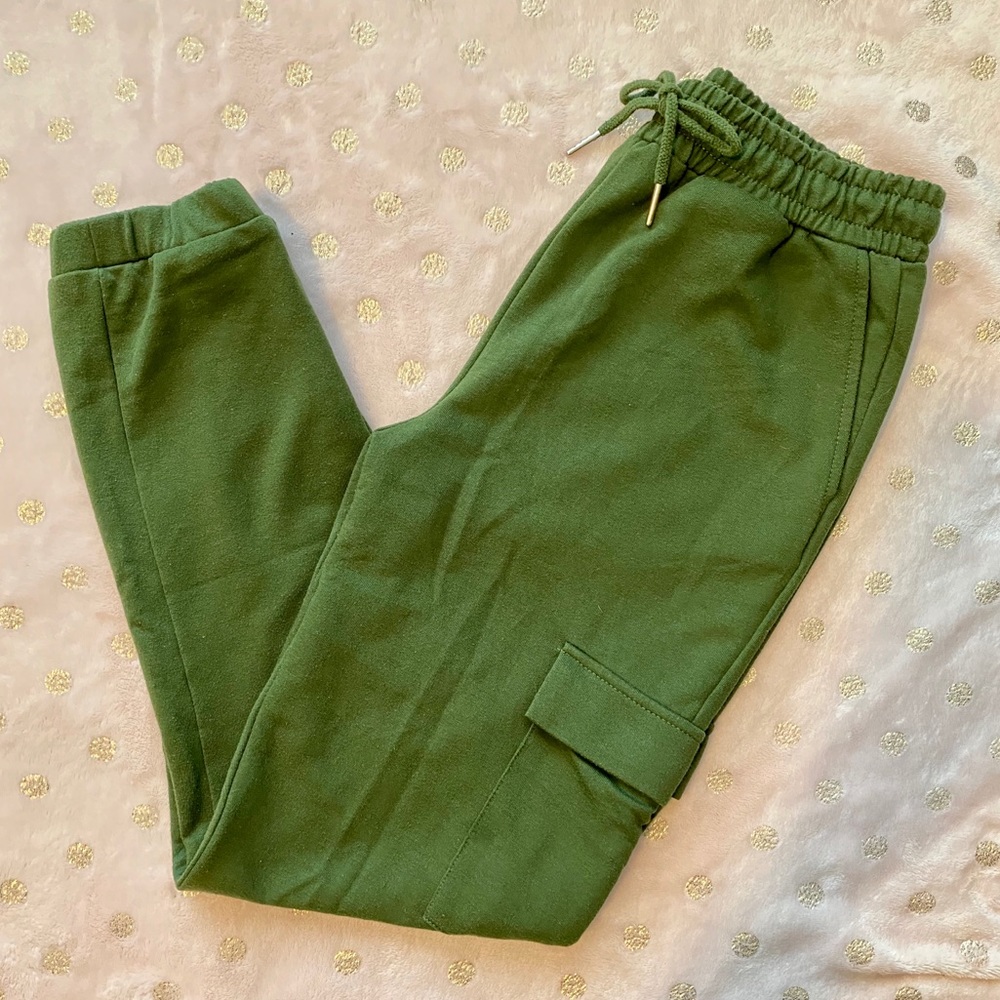 joggers | love tree